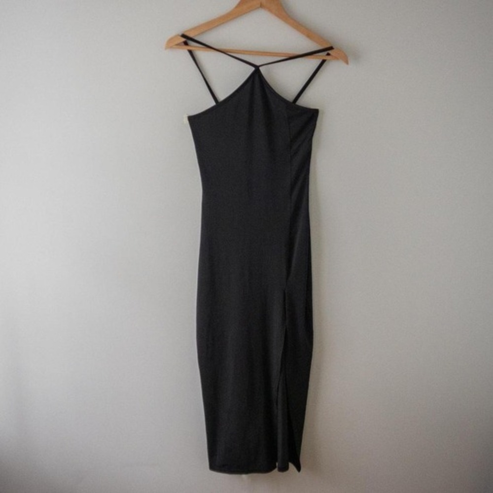 PrettyLittleThing Bodycon‎ Halter Dress